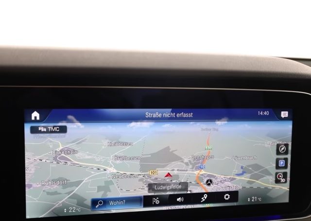 MERCEDES-BENZ E 220 usata, con Regolazione elettrica sedili