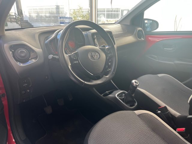 TOYOTA Aygo usata, con Lettore CD