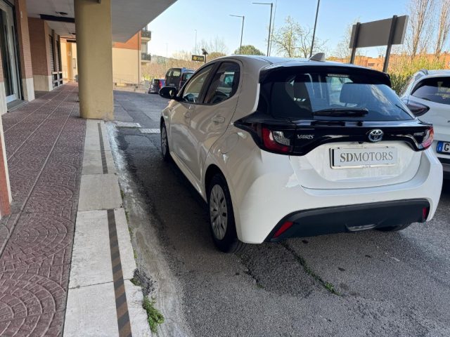 TOYOTA Yaris usata, con Airbag