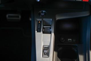 PEUGEOT 308 usata, con USB
