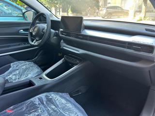 JEEP Avenger usata 8