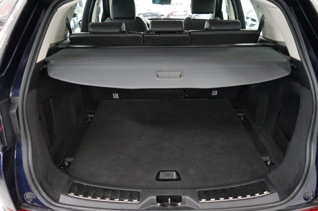 LAND ROVER Discovery Sport usata, con Bluetooth