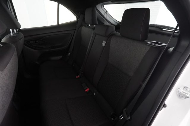 TOYOTA Yaris Cross usata 9
