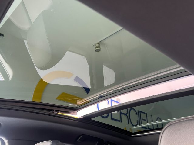 PORSCHE Macan usata, con Bracciolo