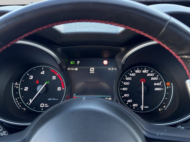 ALFA ROMEO Stelvio usata, con Fari Xenon