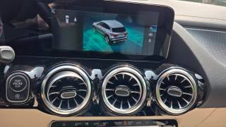MERCEDES-BENZ GLA 250 usata, con Leve al volante