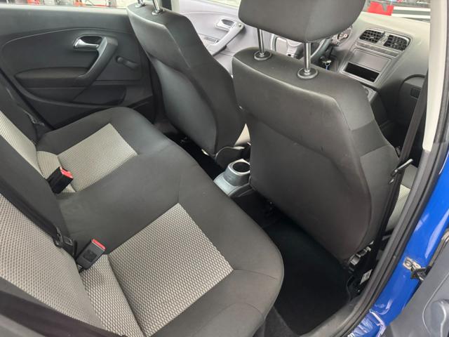 VOLKSWAGEN Polo usata, con Hill holder