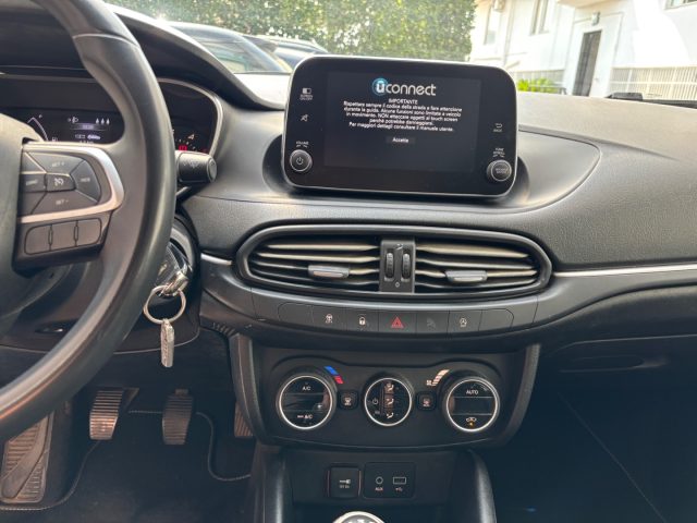 FIAT Tipo usata, con USB