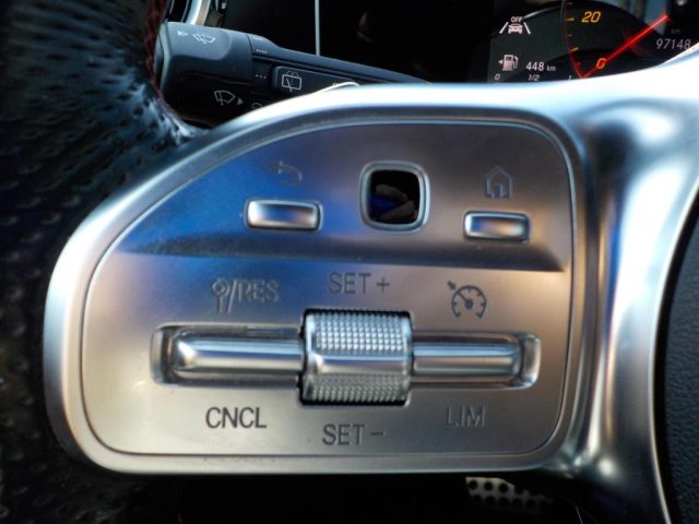 MERCEDES-BENZ A 180 usata, con Hill holder