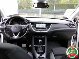 OPEL Grandland X usata, con Sistema di navigazione