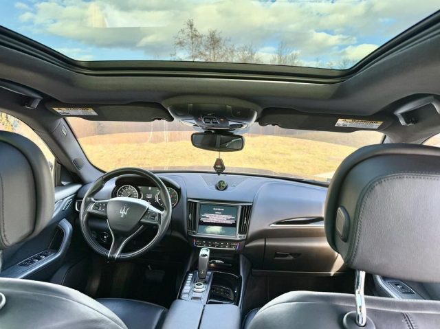 MASERATI Levante usata, con Controllo trazione