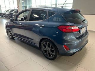 FORD Fiesta usata, con Autoradio