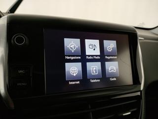 PEUGEOT 2008 usata, con Cruise Control