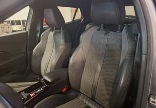 PEUGEOT 2008 usata, con Autoradio