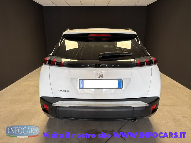 PEUGEOT 2008 usata, con Vetri oscurati