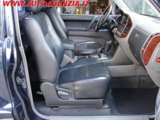 MITSUBISHI Pajero usata 9