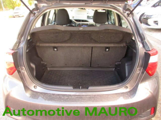 TOYOTA Yaris usata 19
