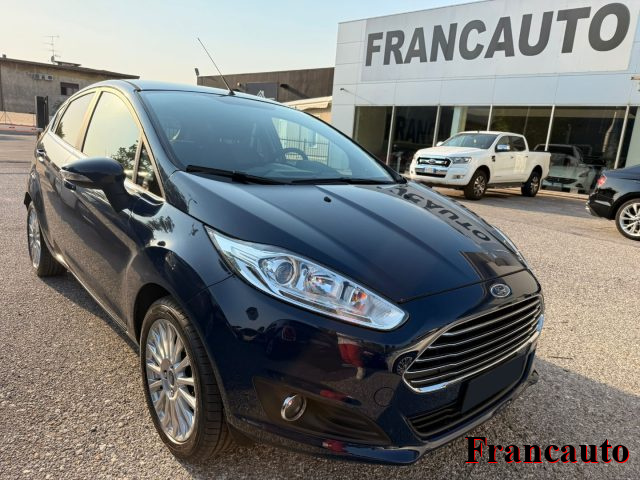FORD Fiesta usata, con Controllo trazione