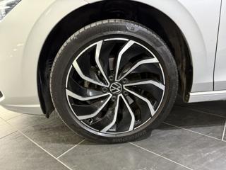 VOLKSWAGEN Golf usata, con Airbag Passeggero