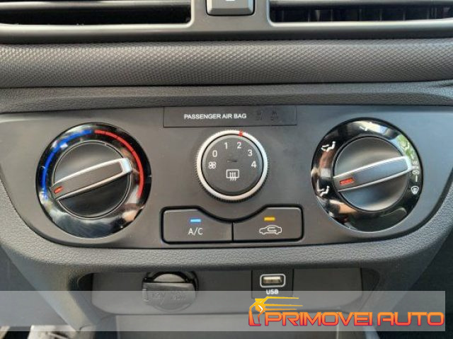 HYUNDAI i10 usata, con Controllo trazione