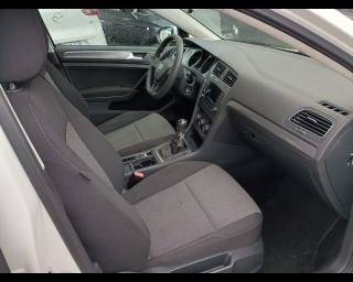 VOLKSWAGEN Golf usata, con ESP