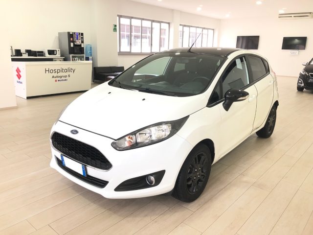 FORD Fiesta usata, con ABS