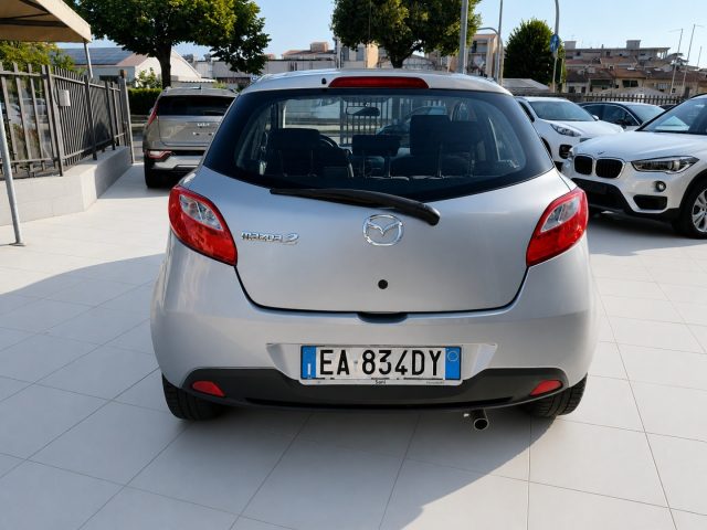 MAZDA 2 usata, con Alzacristalli elettrici
