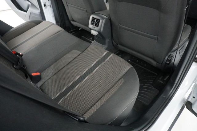 VOLKSWAGEN T-Roc usata, con Controllo automatico clima
