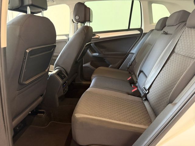VOLKSWAGEN Tiguan usata, con Fendinebbia