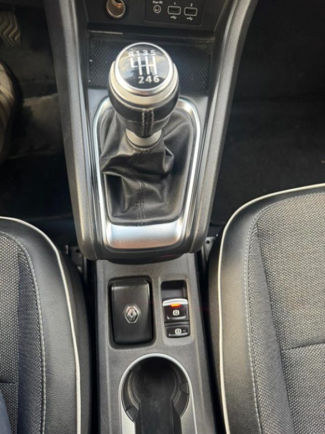 RENAULT Captur usata, con Specchietti laterali elettrici