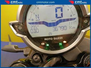 MOTO GUZZI V7 usata 4