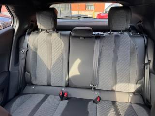 PEUGEOT 2008 usata, con Servosterzo