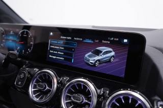 MERCEDES-BENZ GLA 200 usata, con Bracciolo