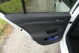 VOLKSWAGEN Golf usata, con Frenata d