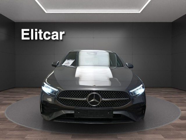 MERCEDES-BENZ A 180 usata, con Alzacristalli elettrici