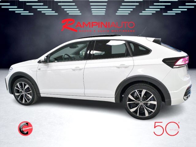 VOLKSWAGEN Taigo usata 11