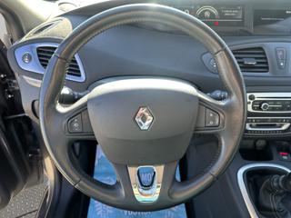 RENAULT Scenic usata, con Boardcomputer