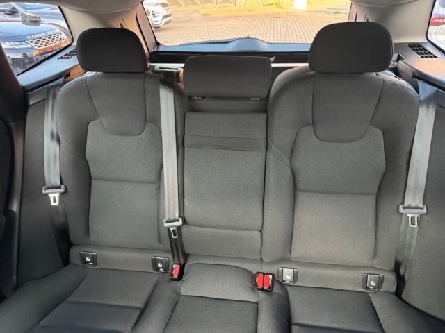 VOLVO XC60 usata, con USB