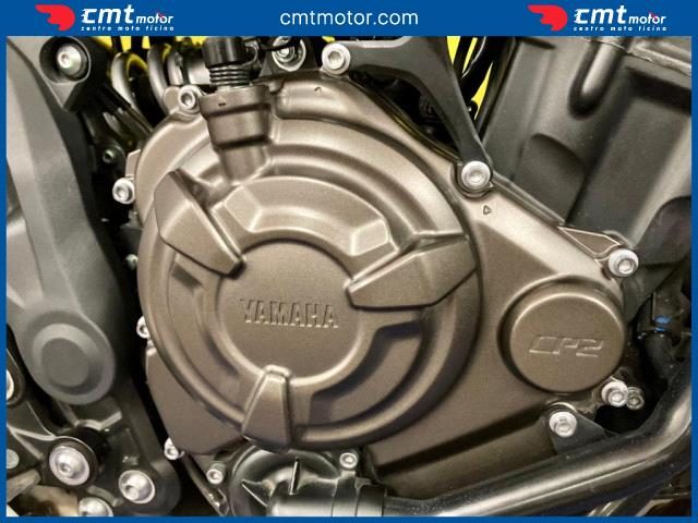 YAMAHA XSR 700 usata 11