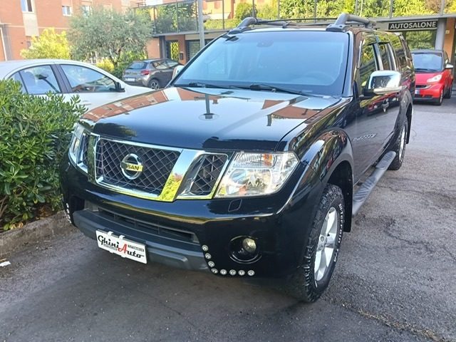 NISSAN Navara usata, con USB