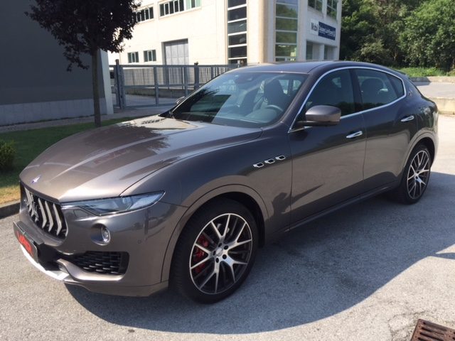 MASERATI Levante usata, con Park Distance Control