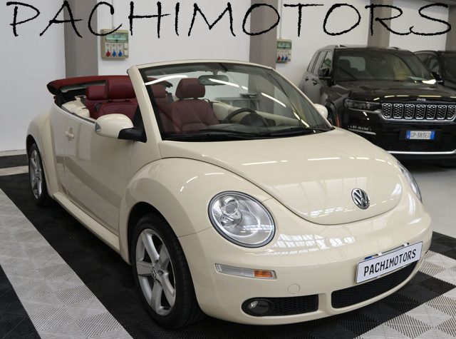 VOLKSWAGEN New Beetle usata, con Interni in pelle