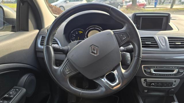 RENAULT Megane usata, con Park Distance Control