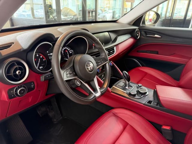 ALFA ROMEO Stelvio usata, con Cronologia tagliandi