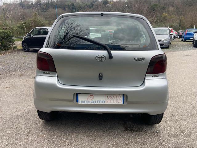 TOYOTA Yaris usata, con Servosterzo
