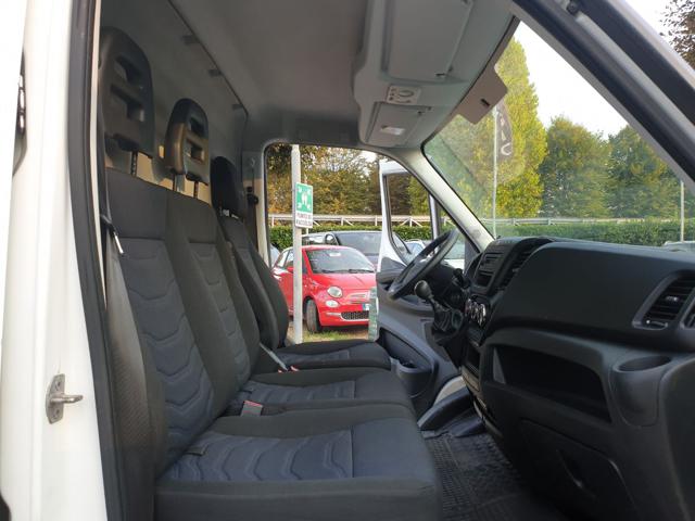 IVECO Daily usata 9