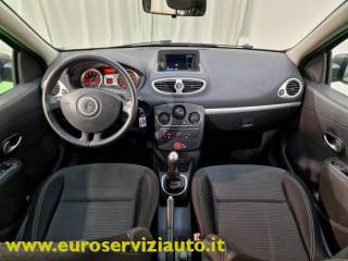 RENAULT Clio usata, con Specchietti laterali elettrici