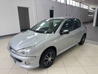 PEUGEOT 206 usata, con Airbag