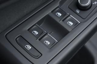 VOLKSWAGEN Golf usata, con Sensori di parcheggio posteriori