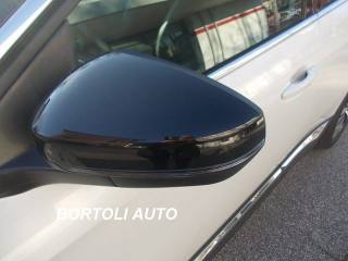 PEUGEOT 3008 usata, con Volante multifunzione